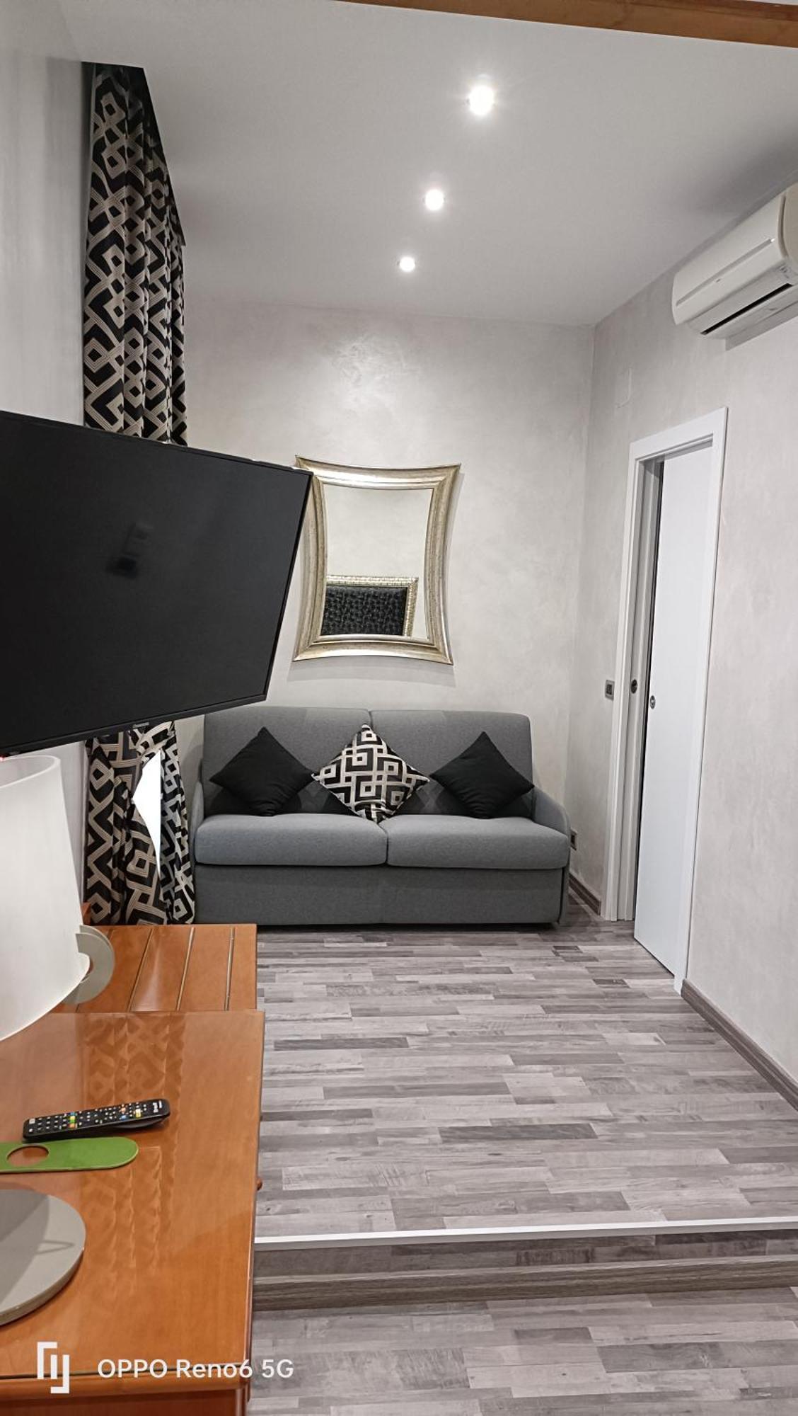House 4 Mori Hotel Rome Bagian luar foto